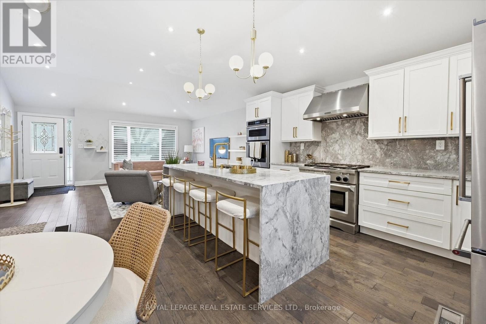 16 Wareside Road, Toronto, Ontario  M9C 3B2 - Photo 16 - W12806180