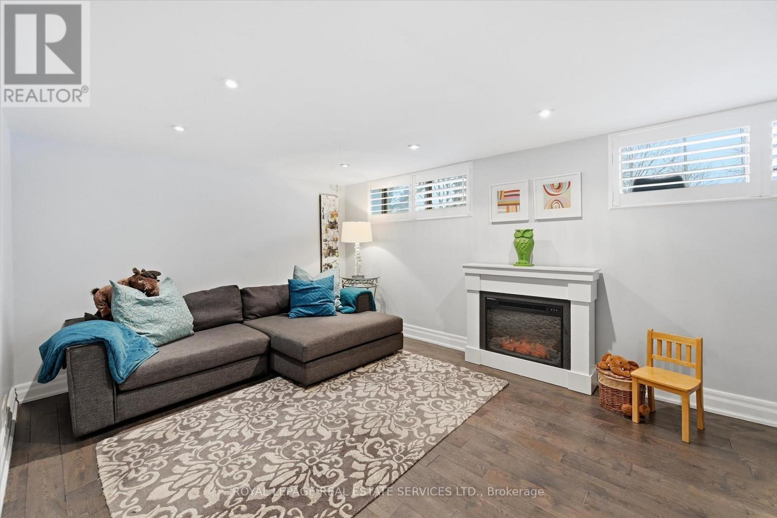 16 Wareside Road, Toronto, Ontario  M9C 3B2 - Photo 40 - W12806180