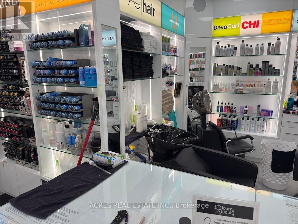 10 - 860 North Park Drive, Brampton (Westgate), Ontario  L6S 4N5 - Photo 35 - W12806190