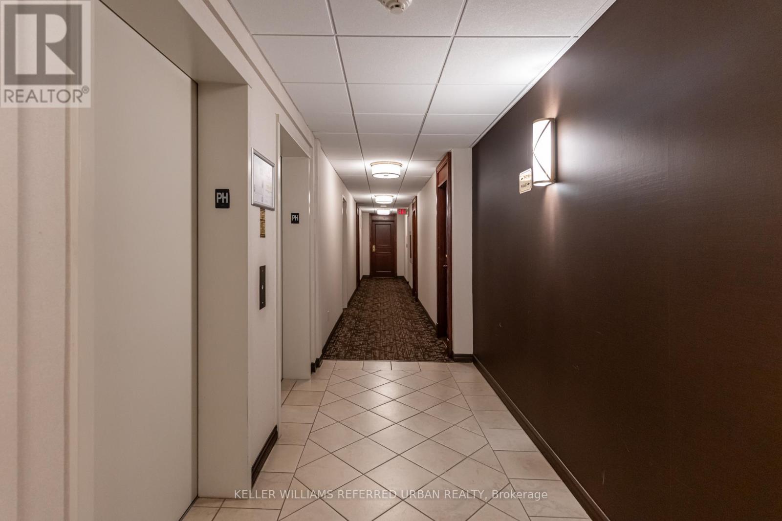 Ph7 - 2585 Erin Centre Boulevard, Mississauga (City Centre), Ontario  L5M 6Z7 - Photo 8 - W12806194