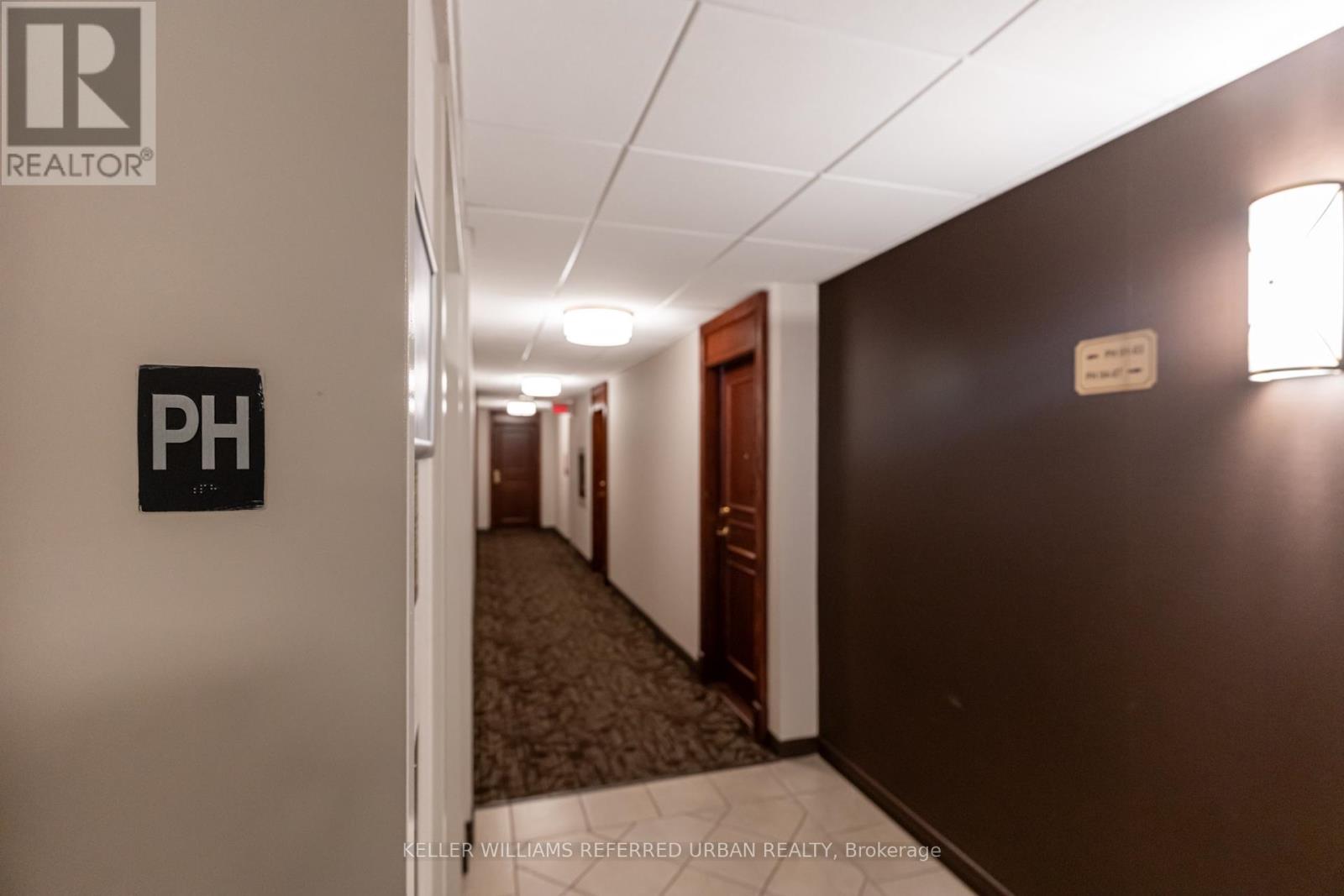 Ph7 - 2585 Erin Centre Boulevard, Mississauga (City Centre), Ontario  L5M 6Z7 - Photo 9 - W12806194