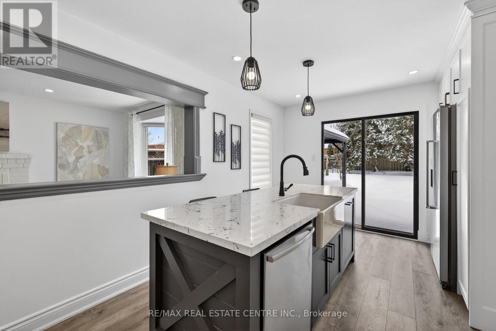 27 De Rose Avenue, Caledon, Ontario L7E 1B6 - Photo 15 - W12806256