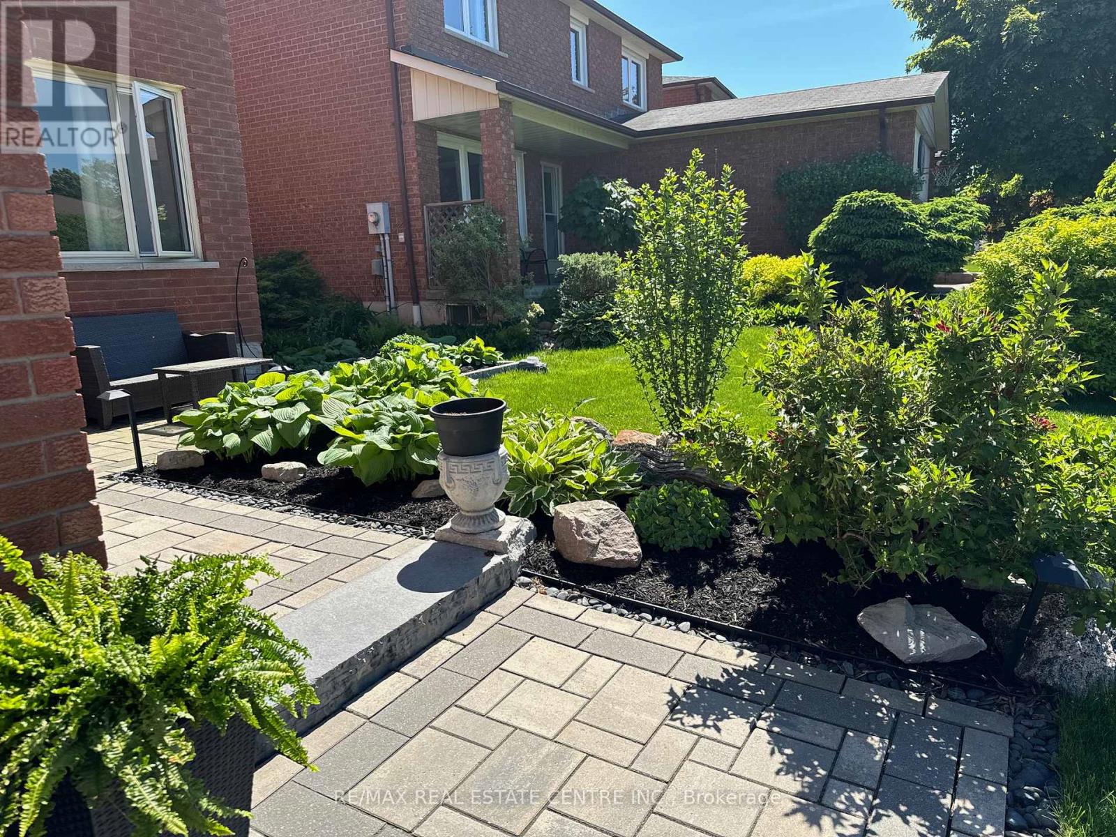 27 De Rose Avenue, Caledon, Ontario L7E 1B6 - Photo 49 - W12806256