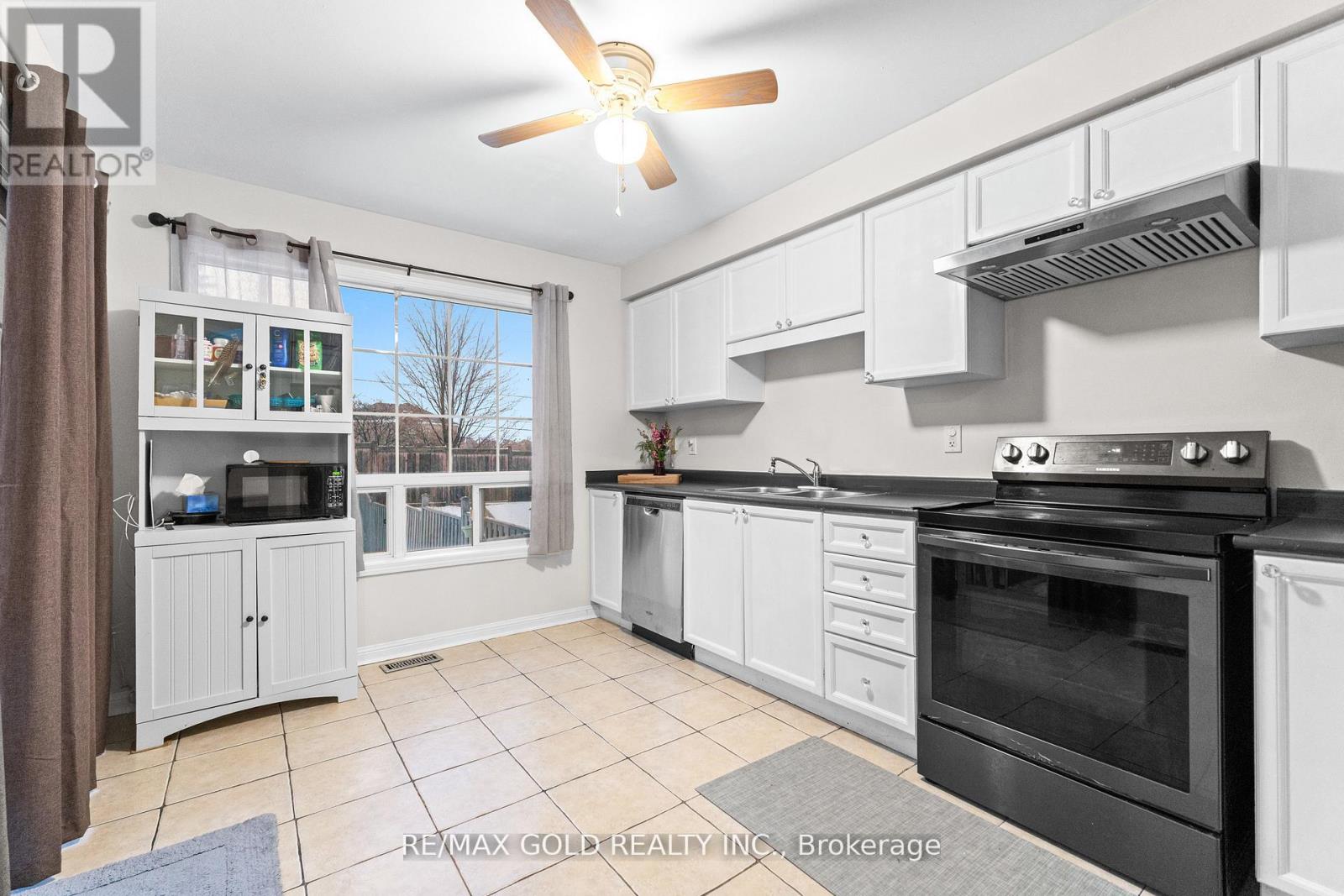 61 Bottomwood Street, Brampton, Ontario  L6S 0A4 - Photo 22 - W12806264