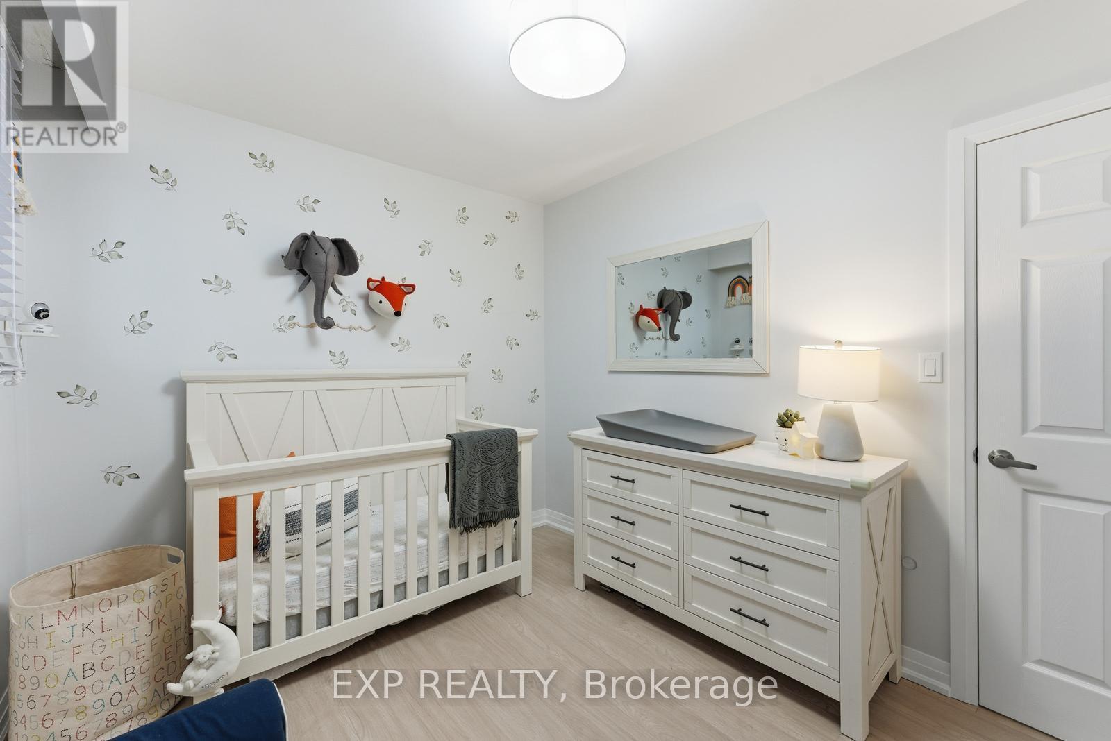 5 Hatherley Road, Toronto, Ontario  M6E 1V8 - Photo 15 - W12806274