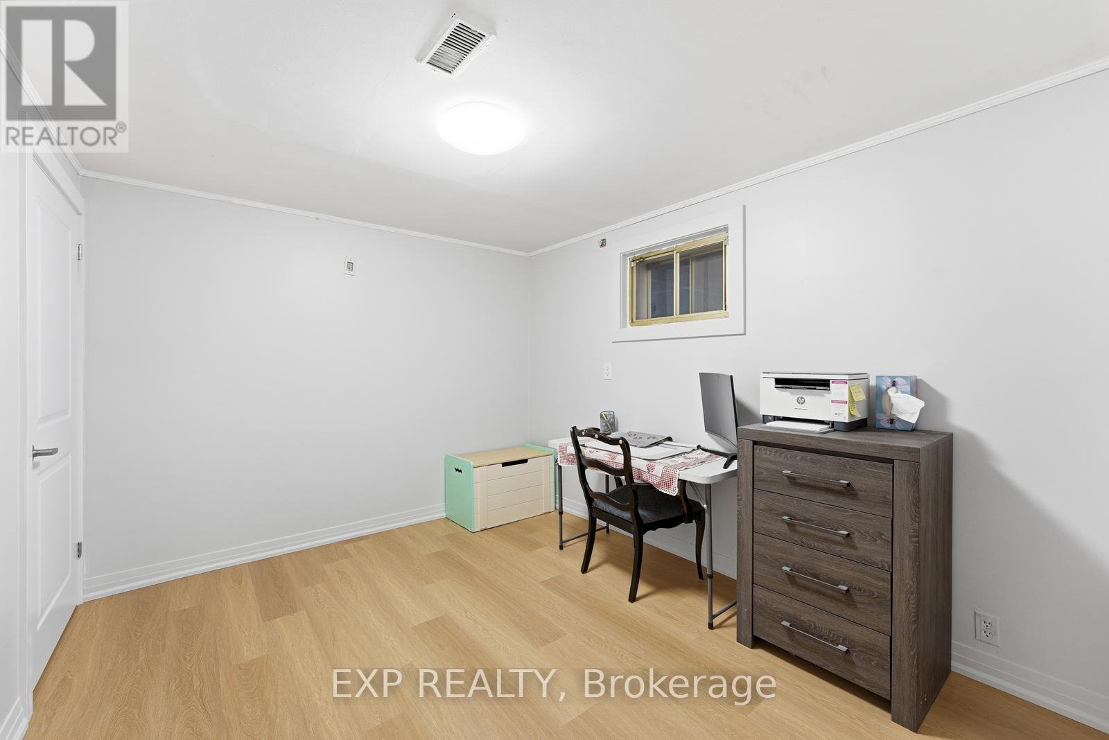 5 Hatherley Road, Toronto, Ontario  M6E 1V8 - Photo 19 - W12806274