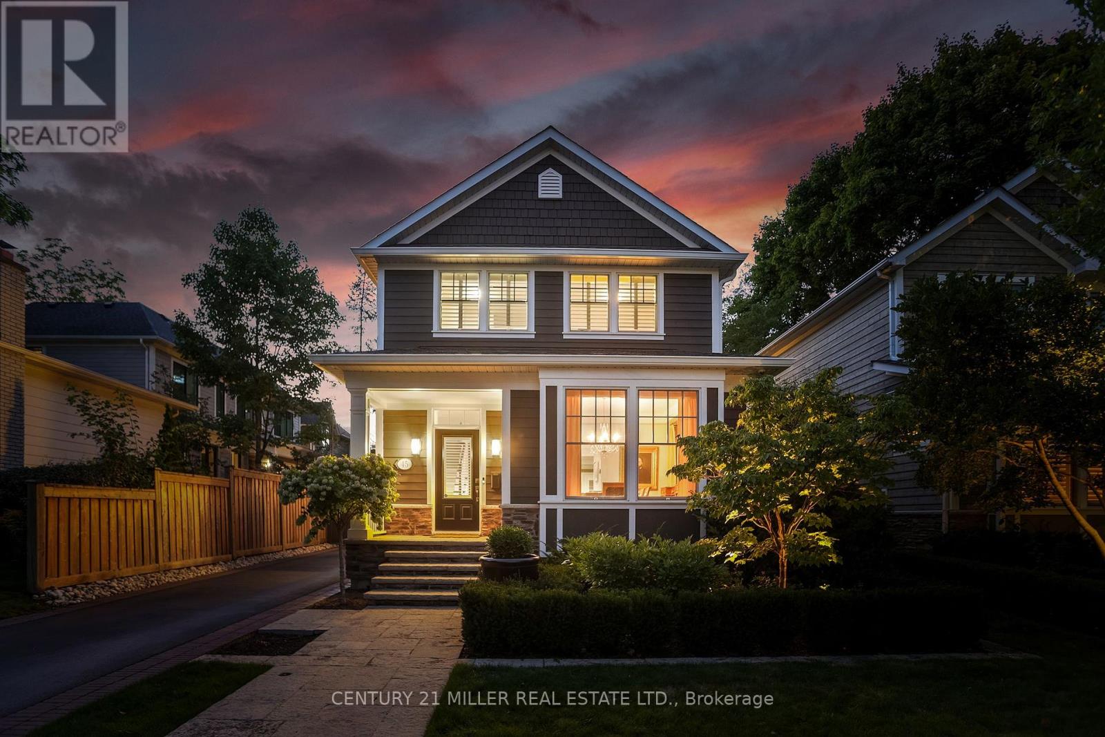 45 Head Street, Oakville, Ontario  L6K 1L4 - Photo 2 - W12806280