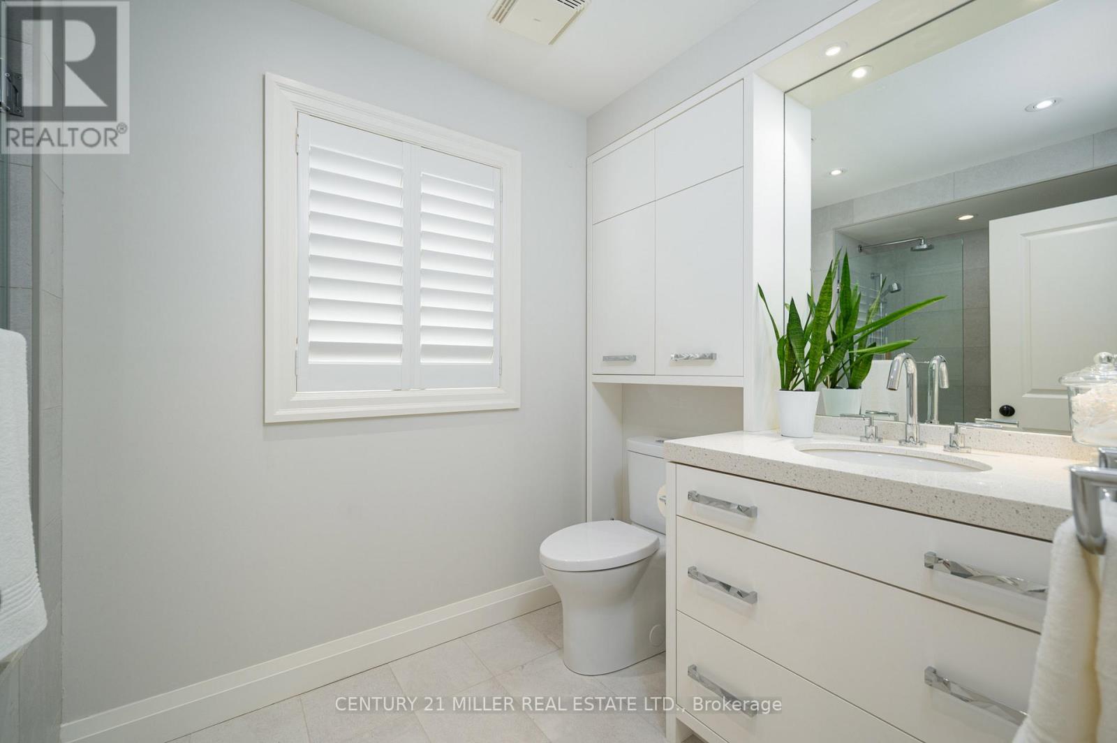 45 Head Street, Oakville, Ontario  L6K 1L4 - Photo 25 - W12806280