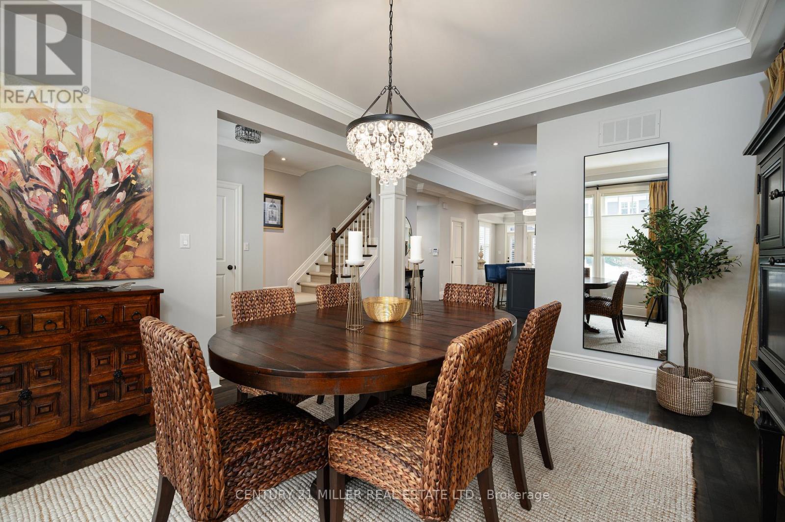 45 Head Street, Oakville, Ontario  L6K 1L4 - Photo 9 - W12806280