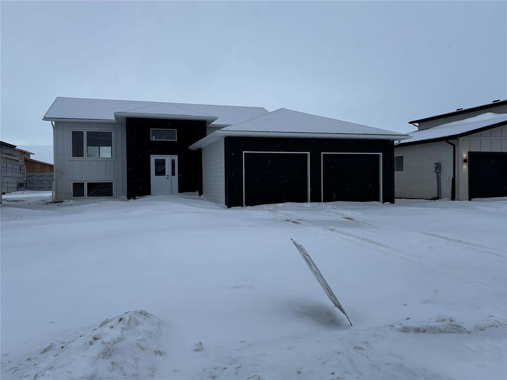 69 Harvest Bay, Blumenort, Manitoba  R5G 2X3 - Photo 0 - 202600578