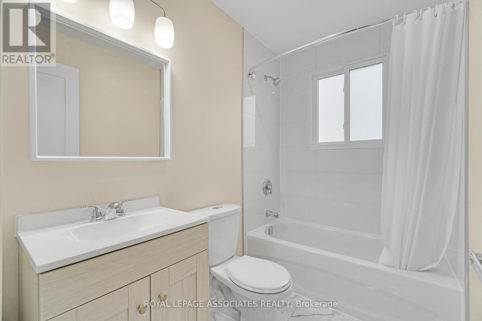 98 Sixth Avenue, Brantford, Ontario  N3S 1B2 - Photo 24 - X12806228