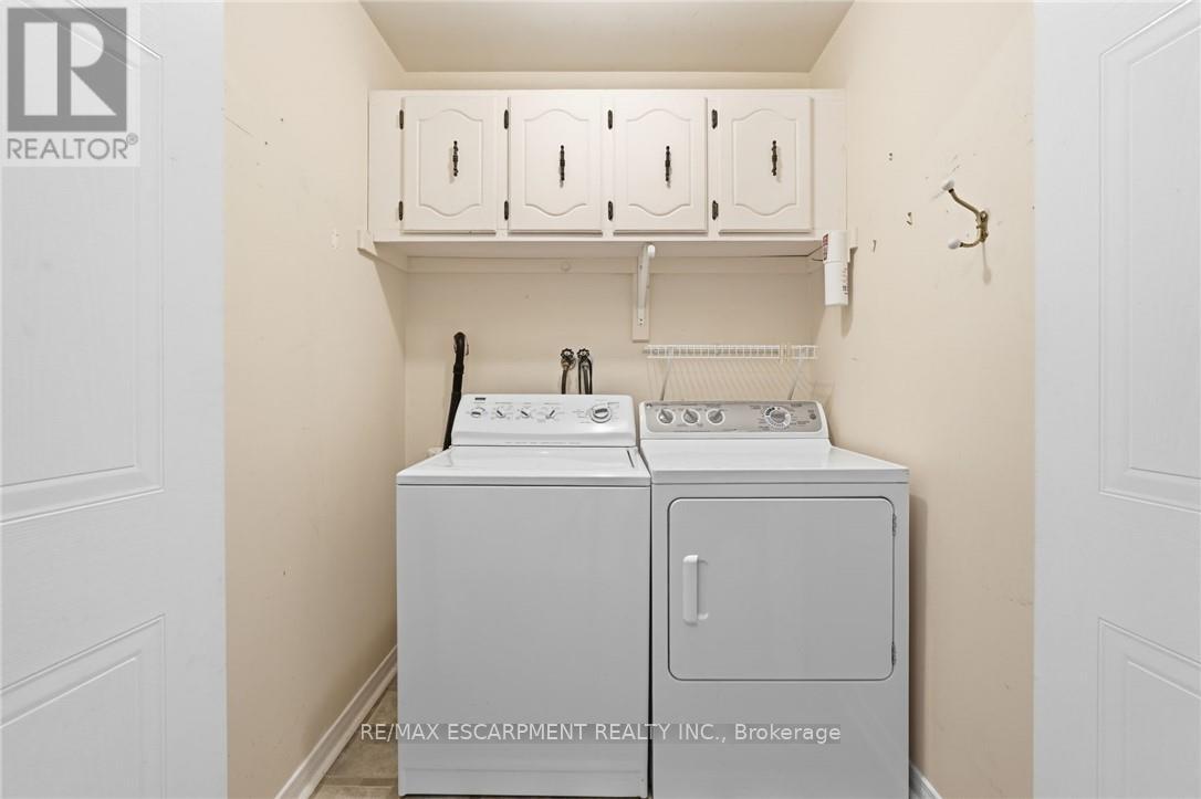 360 Silverbirch Boulevard, Hamilton, Ontario  L0R 1W0 - Photo 22 - X12806240