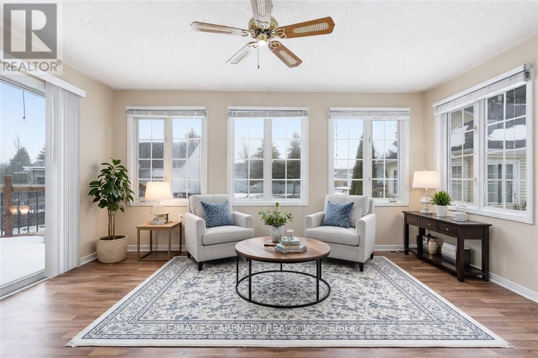 360 Silverbirch Boulevard, Hamilton, Ontario  L0R 1W0 - Photo 4 - X12806240