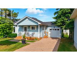 360 SILVERBIRCH BOULEVARD, Hamilton, Ontario