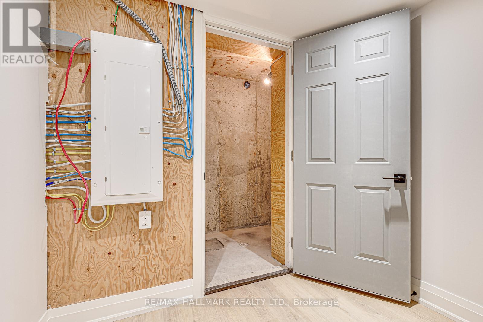 1802 Stallion Chase, Pickering, Ontario  L1V 0E7 - Photo 25 - E12780894