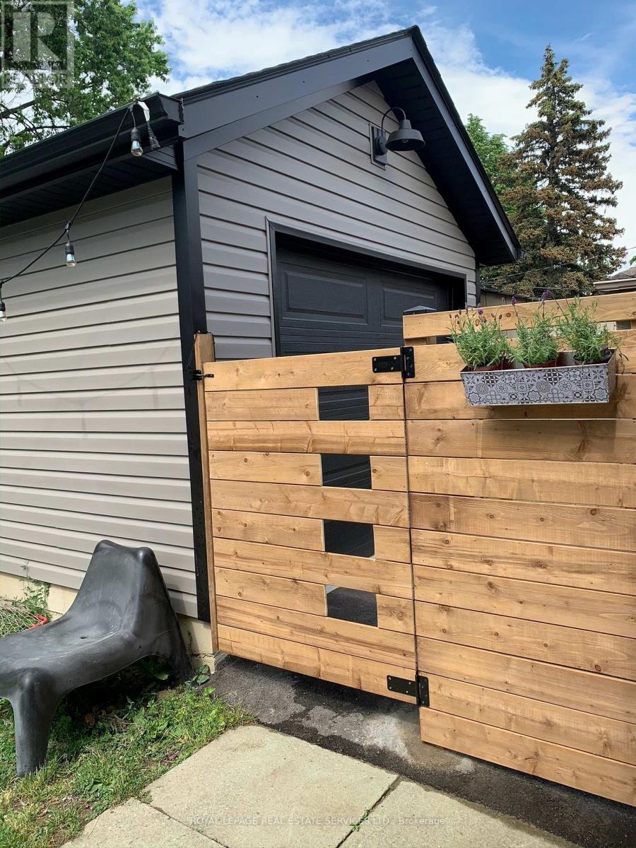 16 Wareside Road, Toronto, Ontario  M9C 3B2 - Photo 50 - W12806180