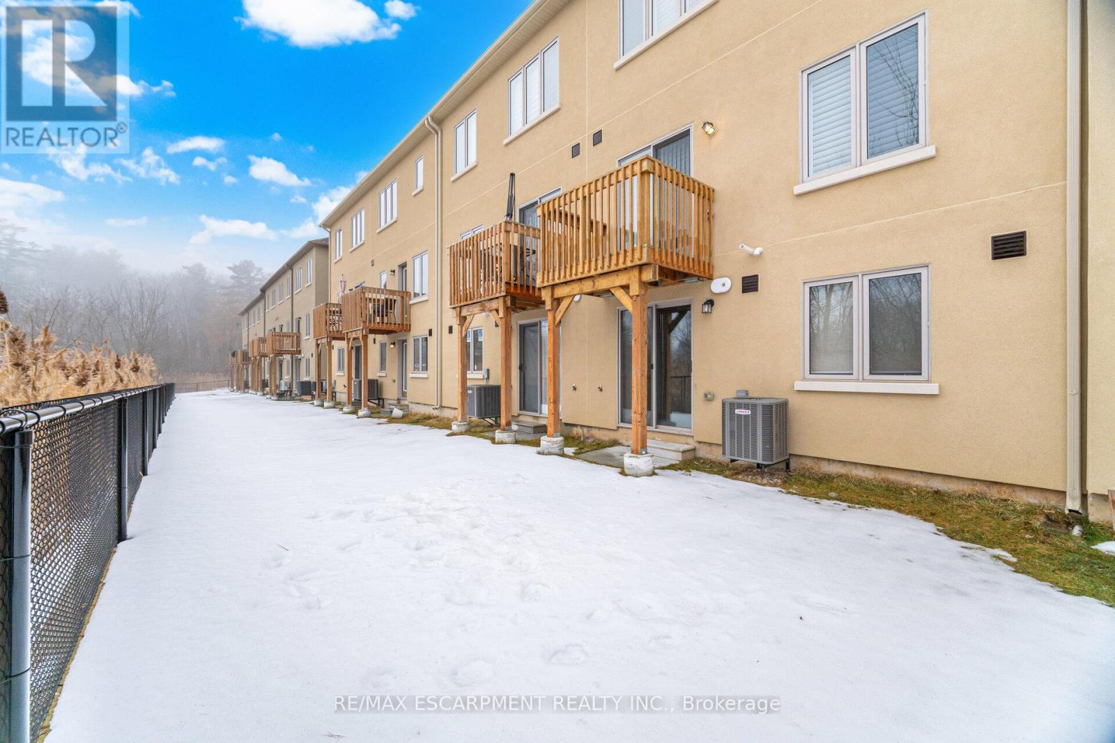 96 - 305 Garner Road W, Hamilton, Ontario  L9G 3K9 - Photo 47 - X12776206