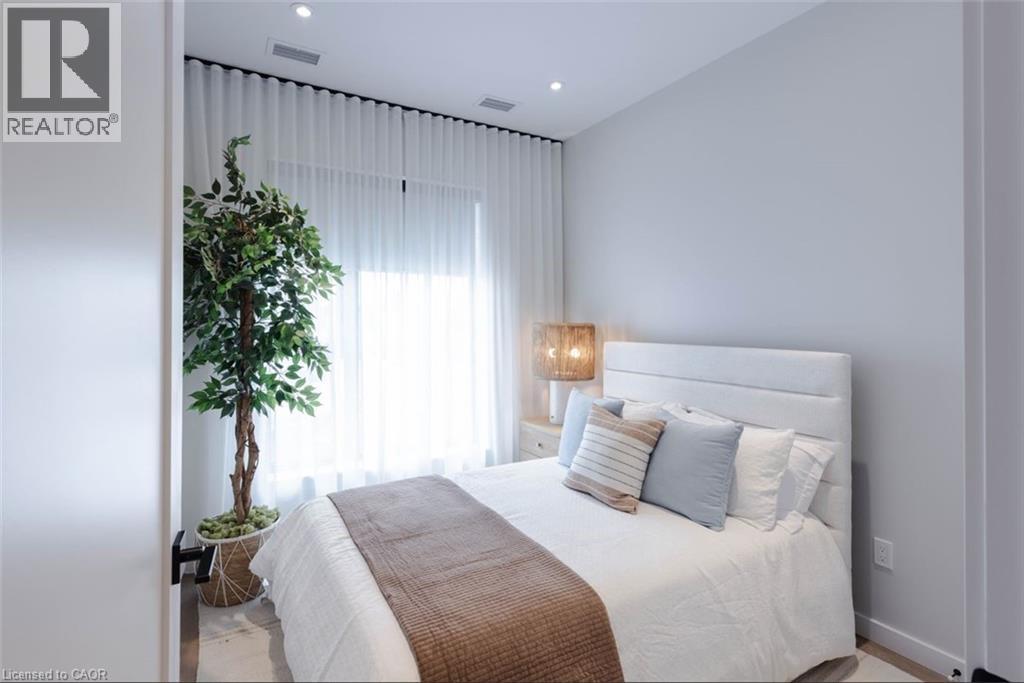 150 Hollywood Court Unit# 815, Cambridge, Ontario  N1R 0E5 - Photo 4 - 40805773