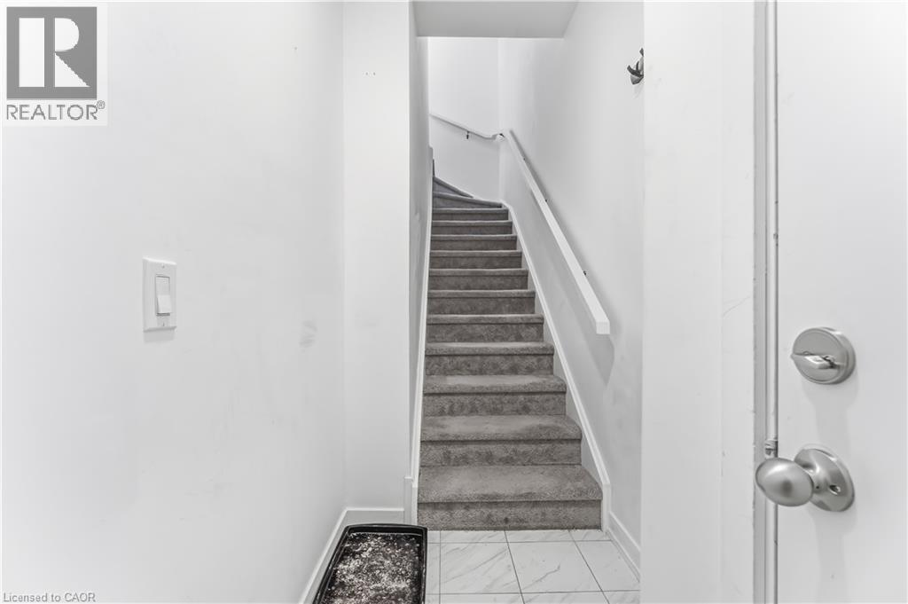 3062 Sixth Line Unit# 342, Oakville, Ontario  L6M 1P8 - Photo 4 - 40806488