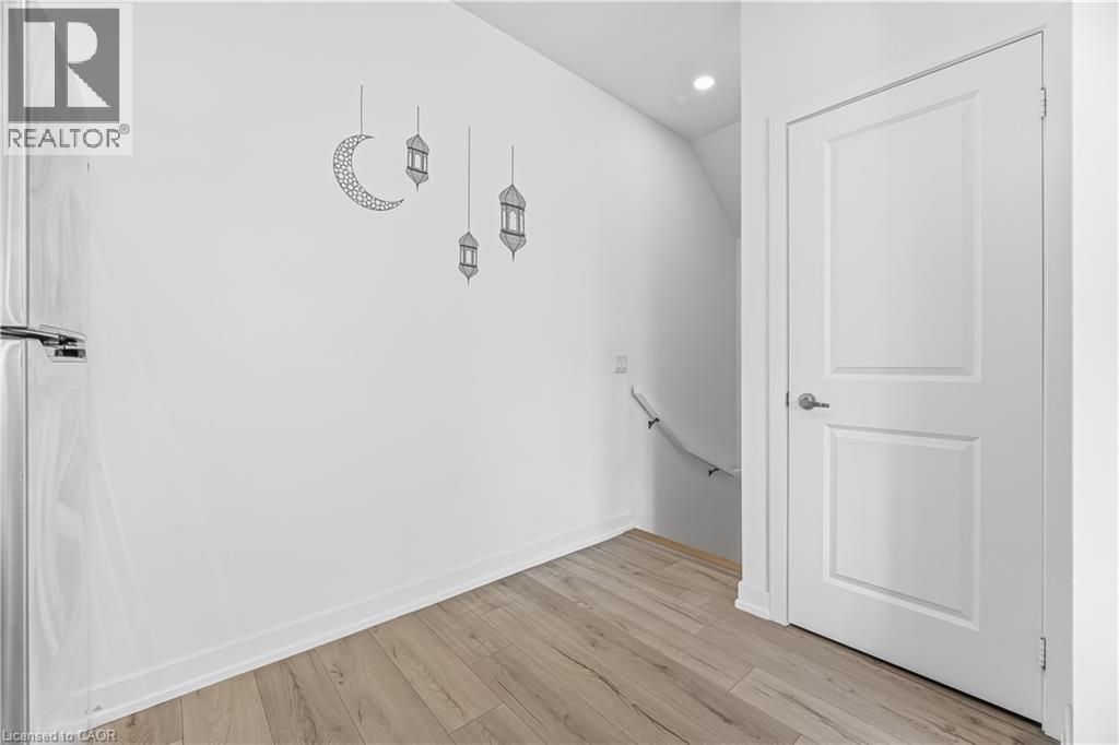 3062 Sixth Line Unit# 342, Oakville, Ontario  L6M 1P8 - Photo 5 - 40806488