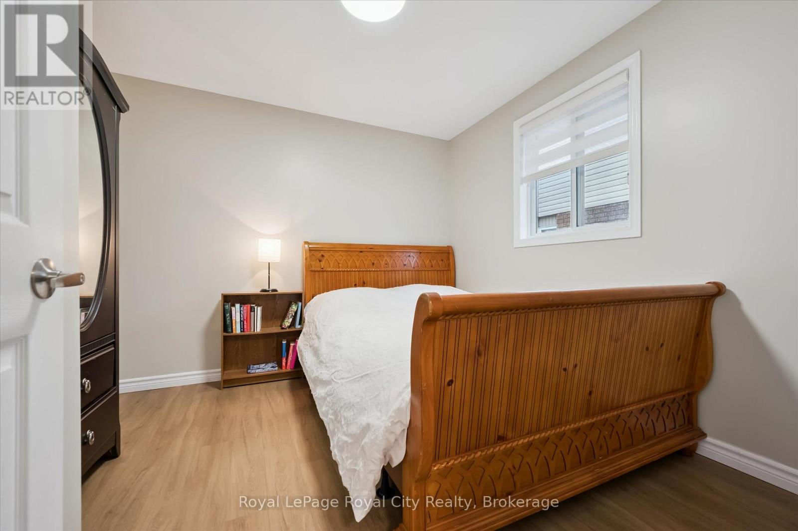 45 Borland Drive, Guelph, Ontario  N1G 5B5 - Photo 14 - X12806324