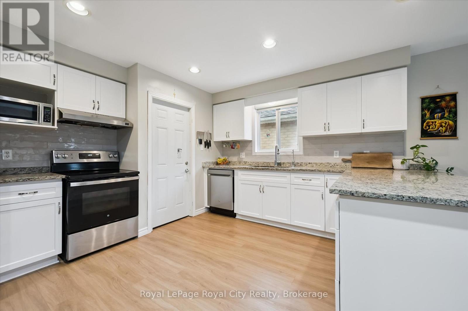 45 Borland Drive, Guelph, Ontario  N1G 5B5 - Photo 6 - X12806324