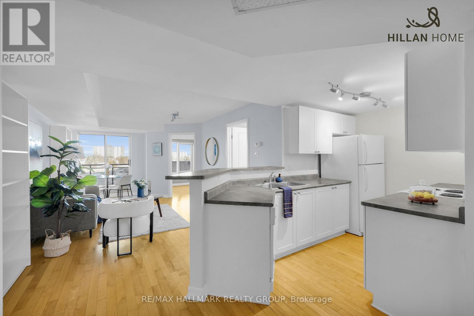 4e - 310 Central Park Drive, Ottawa, Ontario  K2C 4G4 - Photo 10 - X12806478