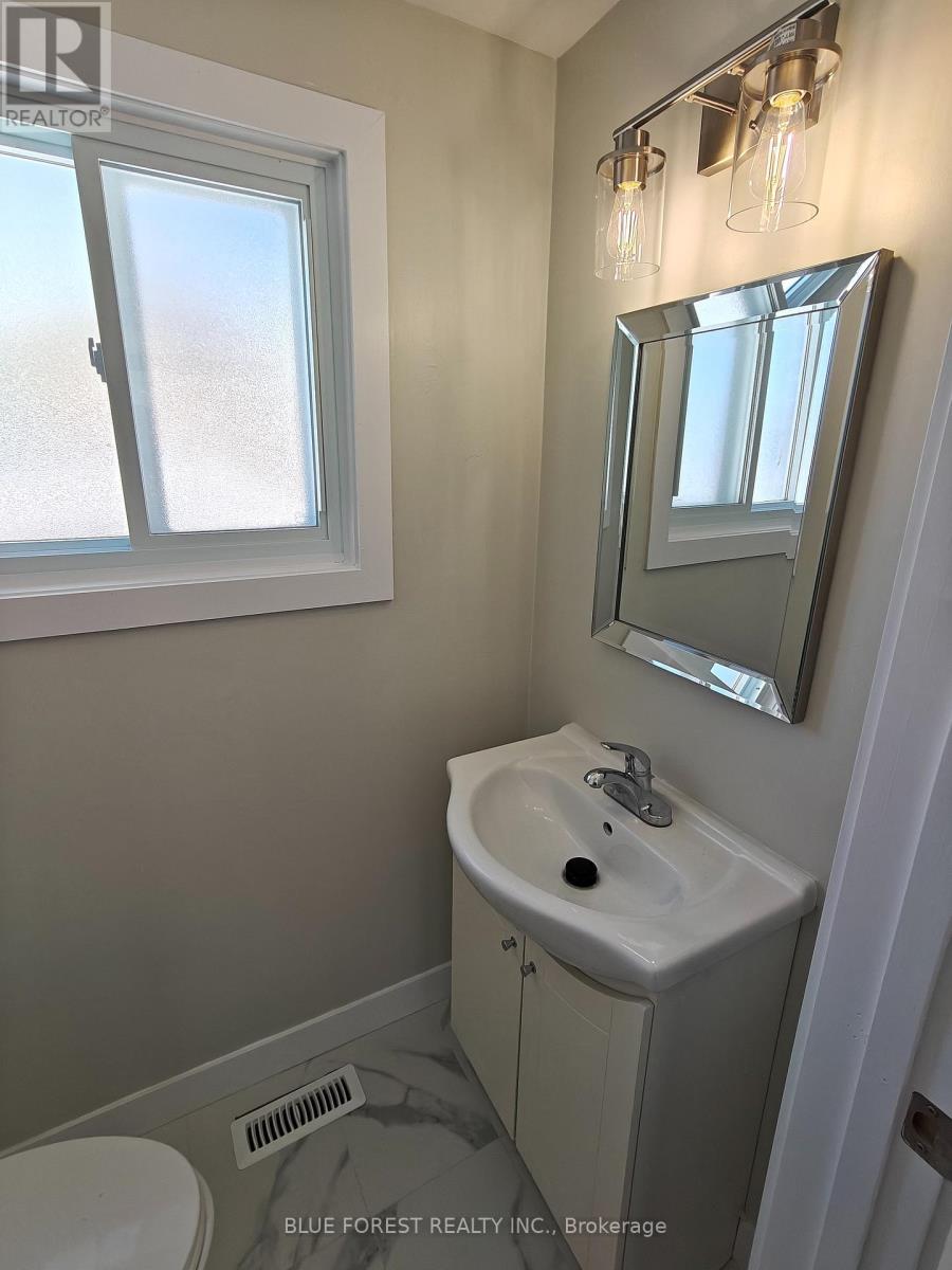 681 Galloway Crescent, London South (South O), Ontario  N6J 2Y6 - Photo 10 - X12806372