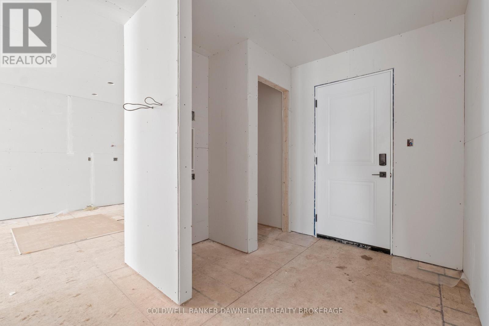 Photo 5 of 22 for 115 Victoria Avenue