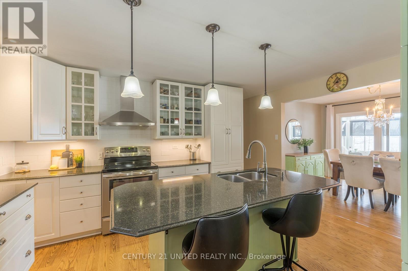 1 Lakeshore Boulevard, Selwyn, Ontario  K0L 1T0 - Photo 11 - X12806356