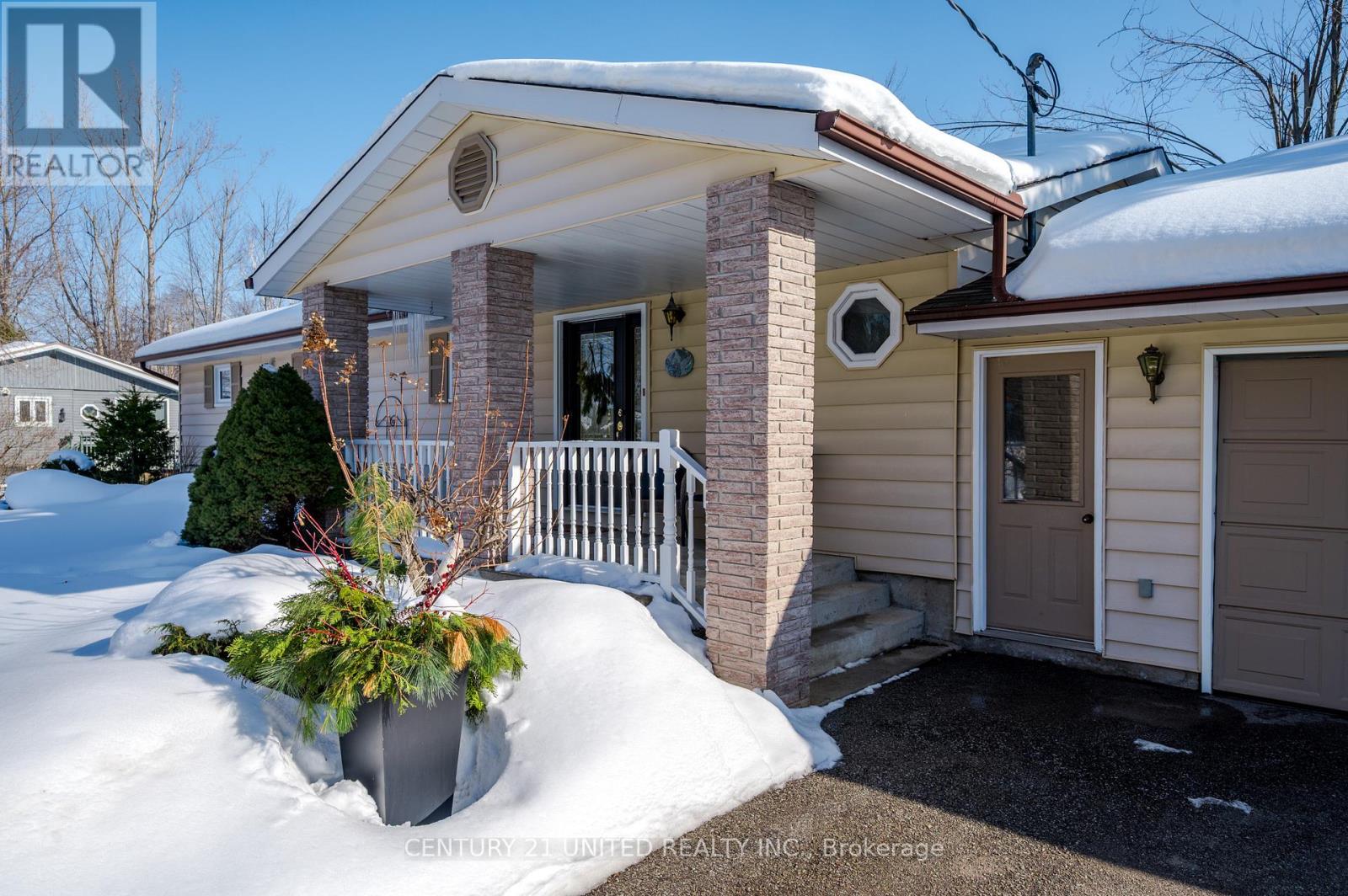 1 Lakeshore Boulevard, Selwyn, Ontario  K0L 1T0 - Photo 4 - X12806356