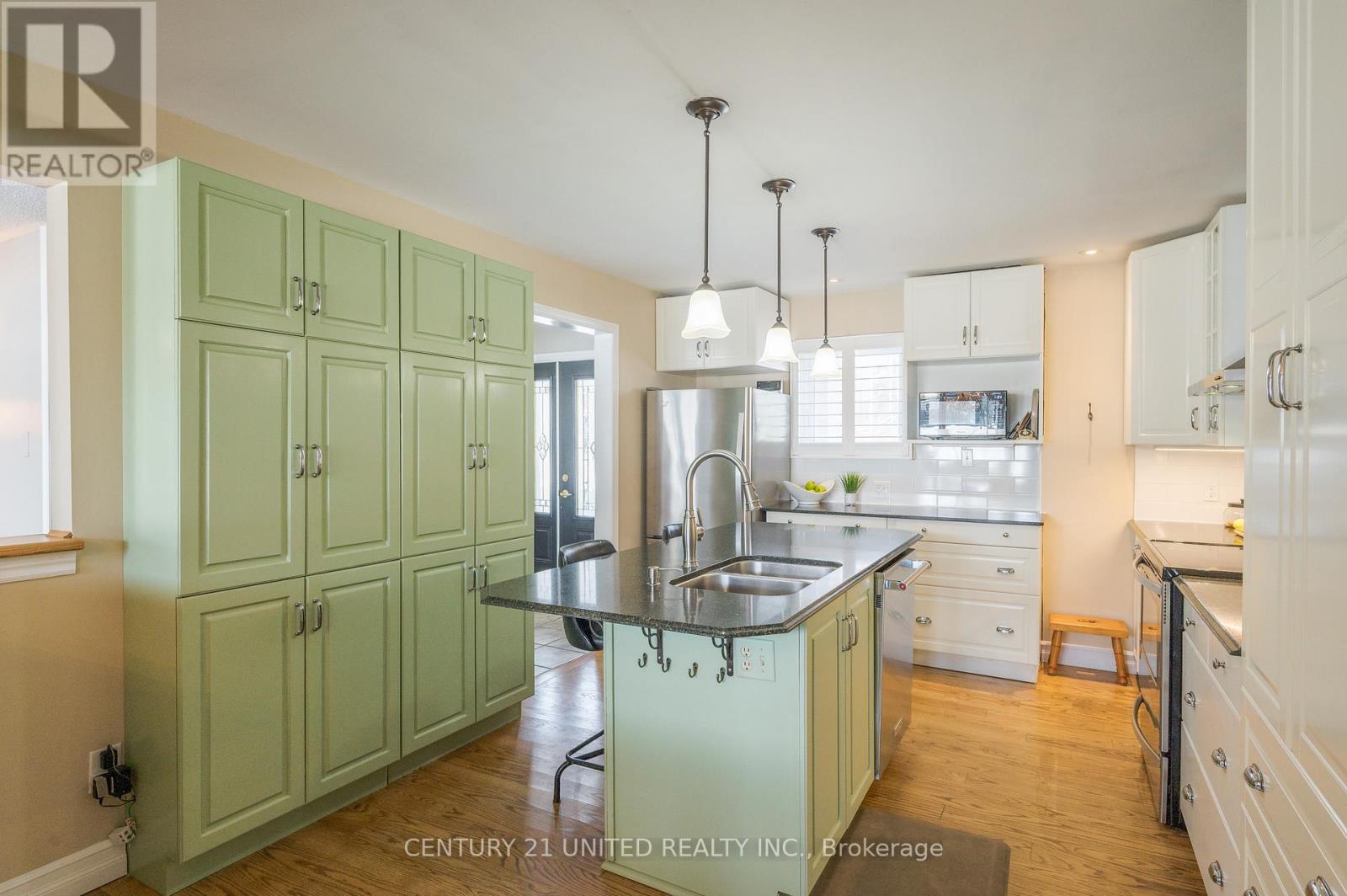 1 Lakeshore Boulevard, Selwyn, Ontario  K0L 1T0 - Photo 7 - X12806356