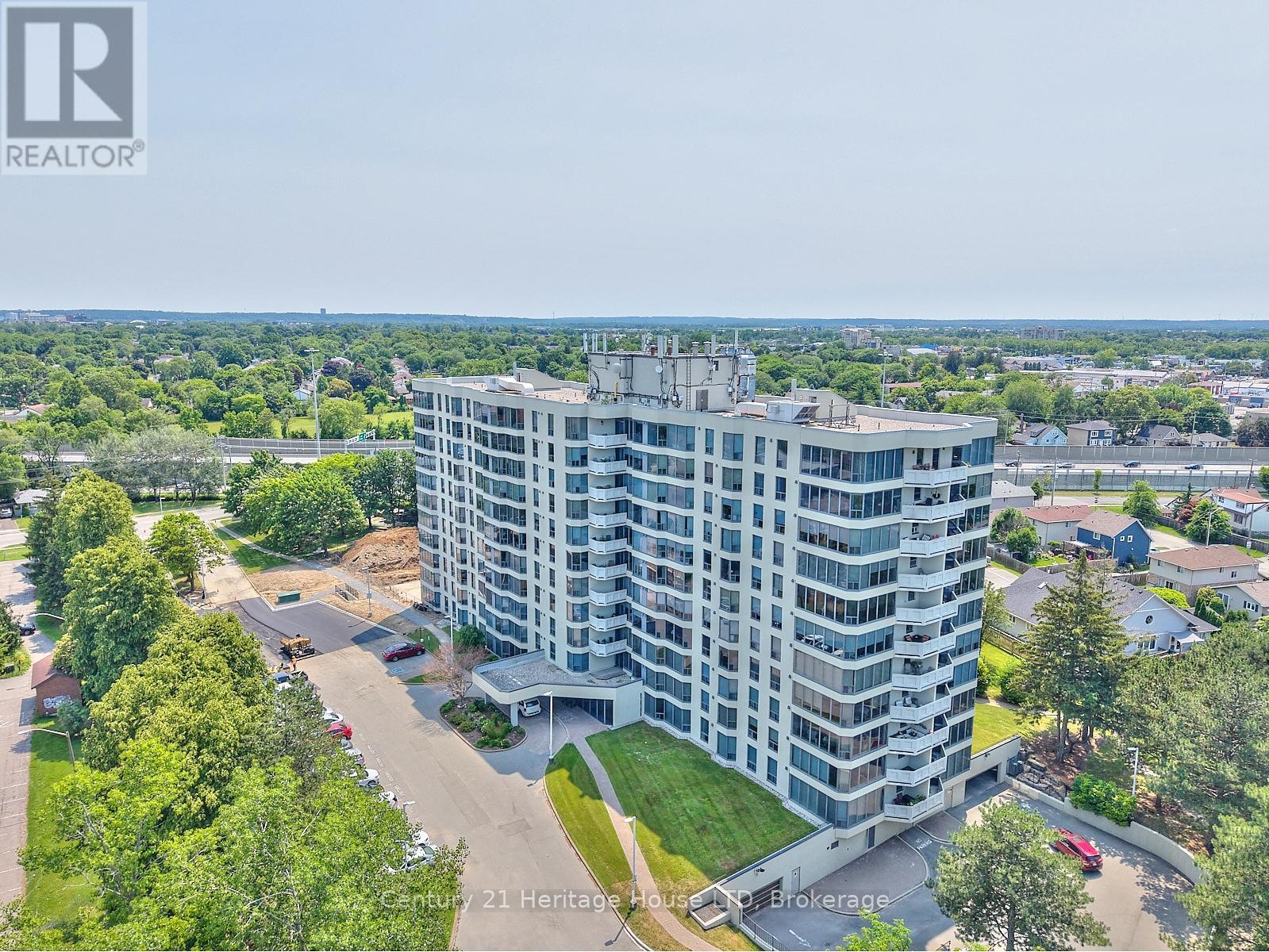 504 - 81 SCOTT STREET, St. Catharines, Ontario