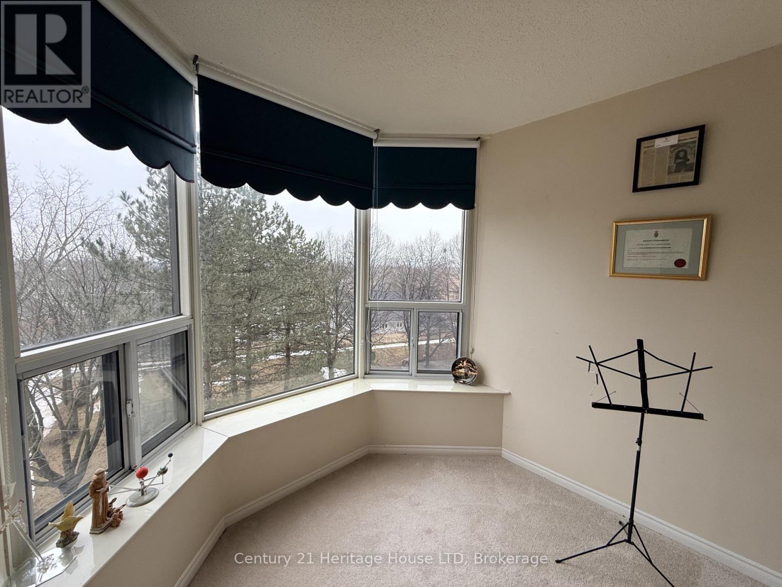 504 - 81 Scott Street, St. Catharines, Ontario  L2N 7L5 - Photo 10 - X12806332