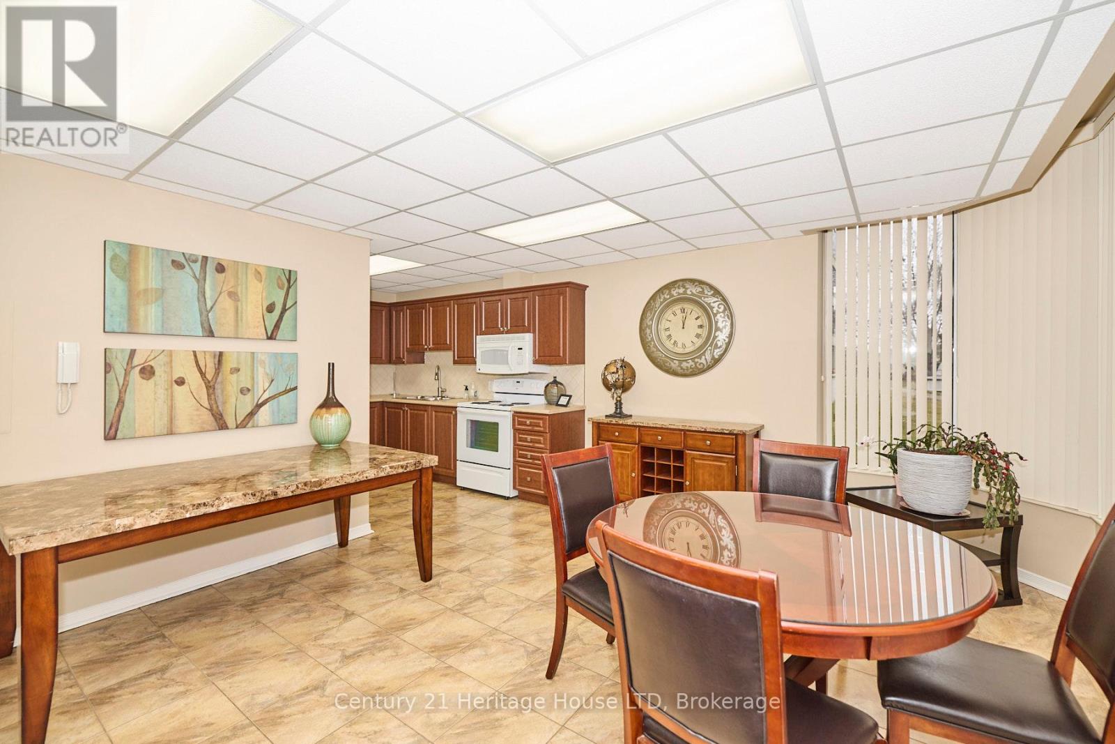 504 - 81 Scott Street, St. Catharines, Ontario  L2N 7L5 - Photo 19 - X12806332