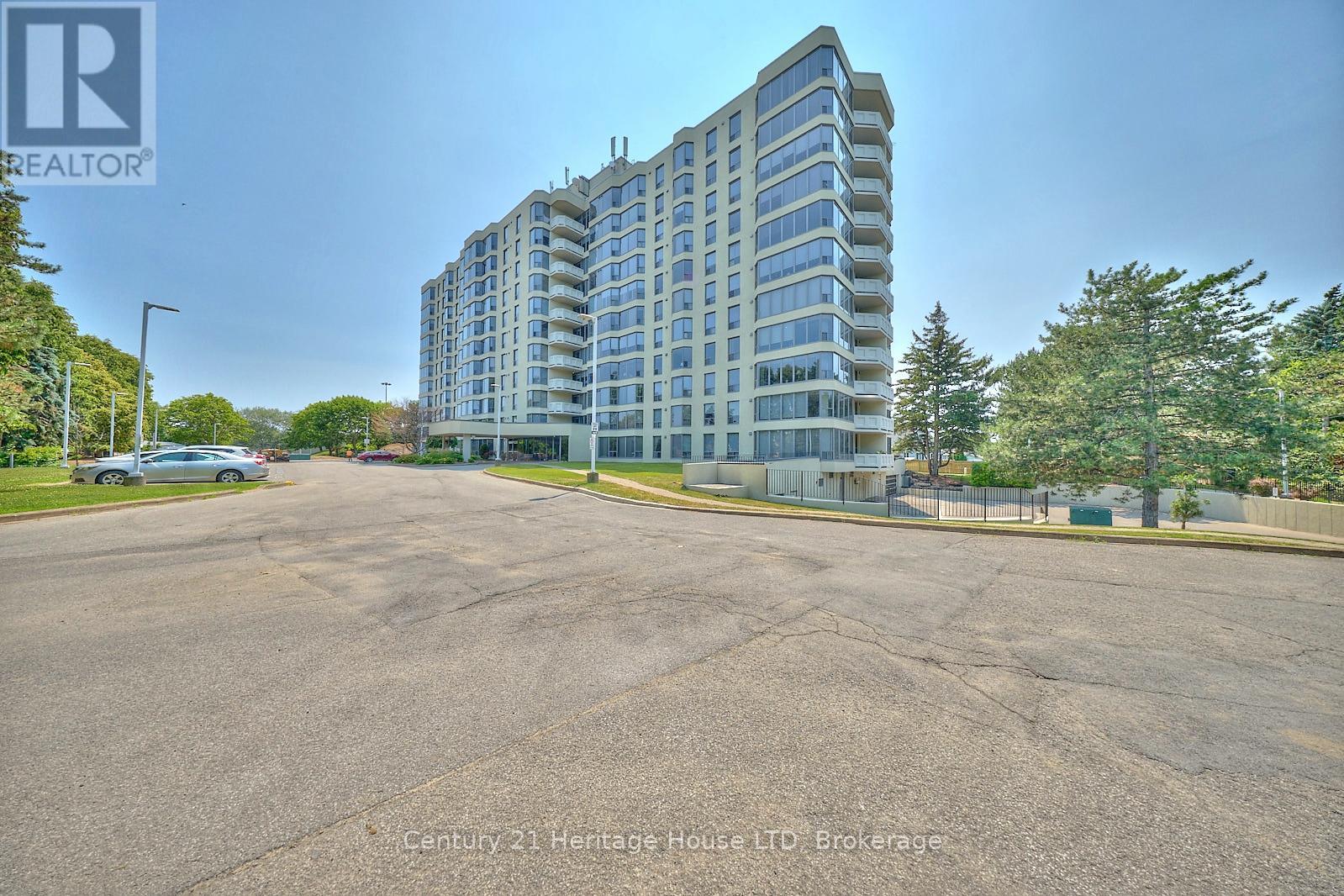 504 - 81 Scott Street, St. Catharines, Ontario  L2N 7L5 - Photo 34 - X12806332