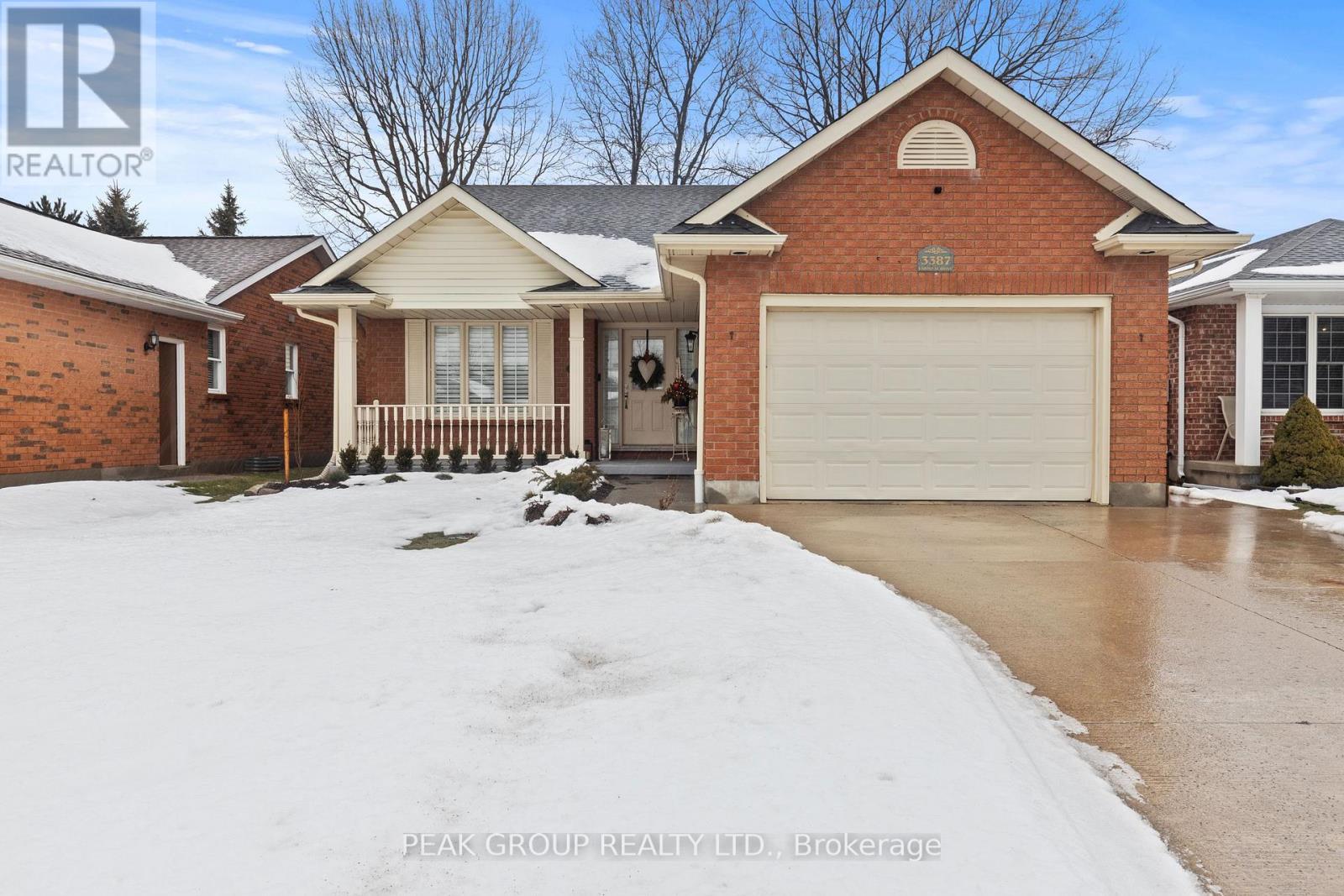 3387 Cardinal Drive, Niagara Falls, Ontario L2H 3A6 - Photo 15 - X12806408