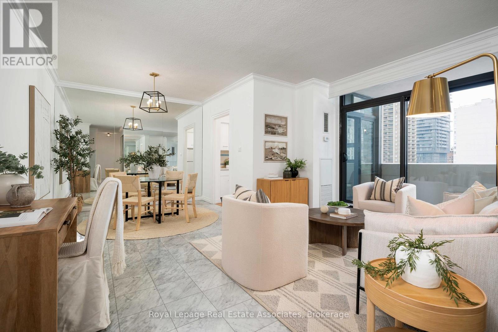 702 - 86 GLOUCESTER STREET, Toronto, Ontario