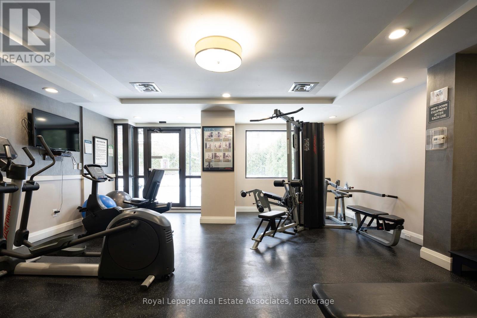 702 - 86 Gloucester Street, Toronto, Ontario  M4Y 2S2 - Photo 33 - C12806398