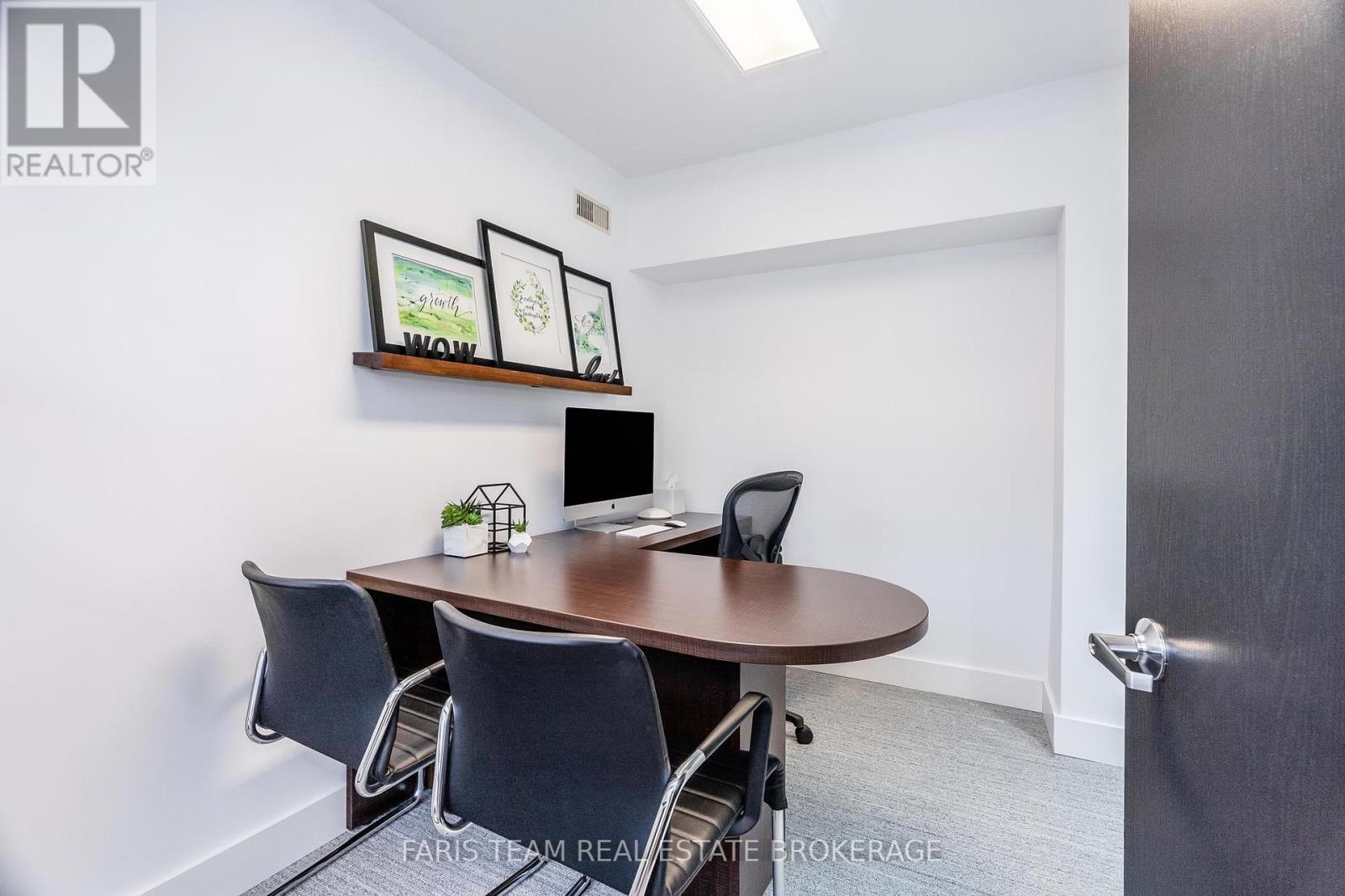 74 Mississaga Street E, Orillia, Ontario  L3V 1V5 - Photo 10 - S12687526