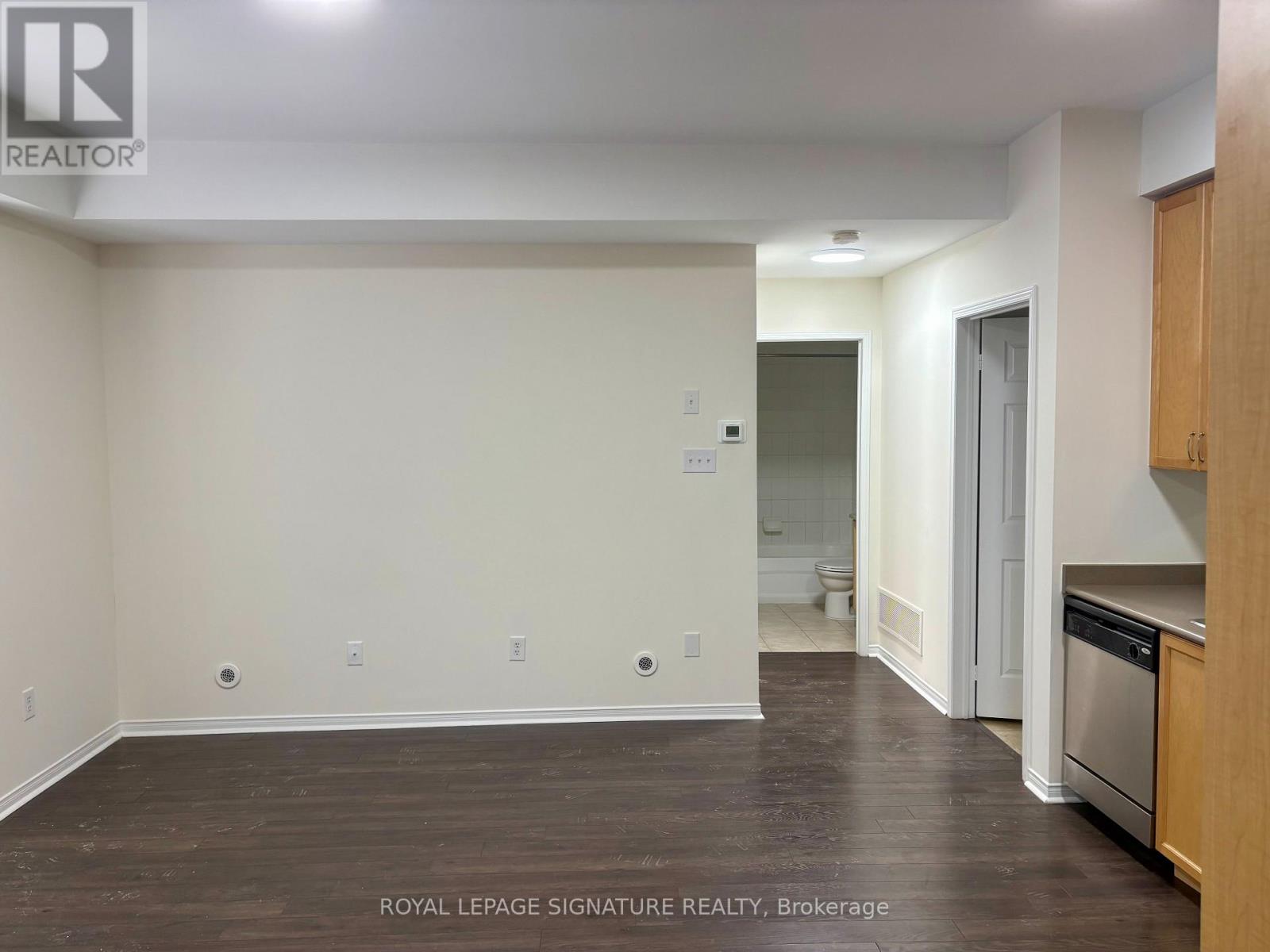 44 - 5035 Oscar Peterson Boulevard, Mississauga, Ontario  L5M 0P4 - Photo 4 - W12758372