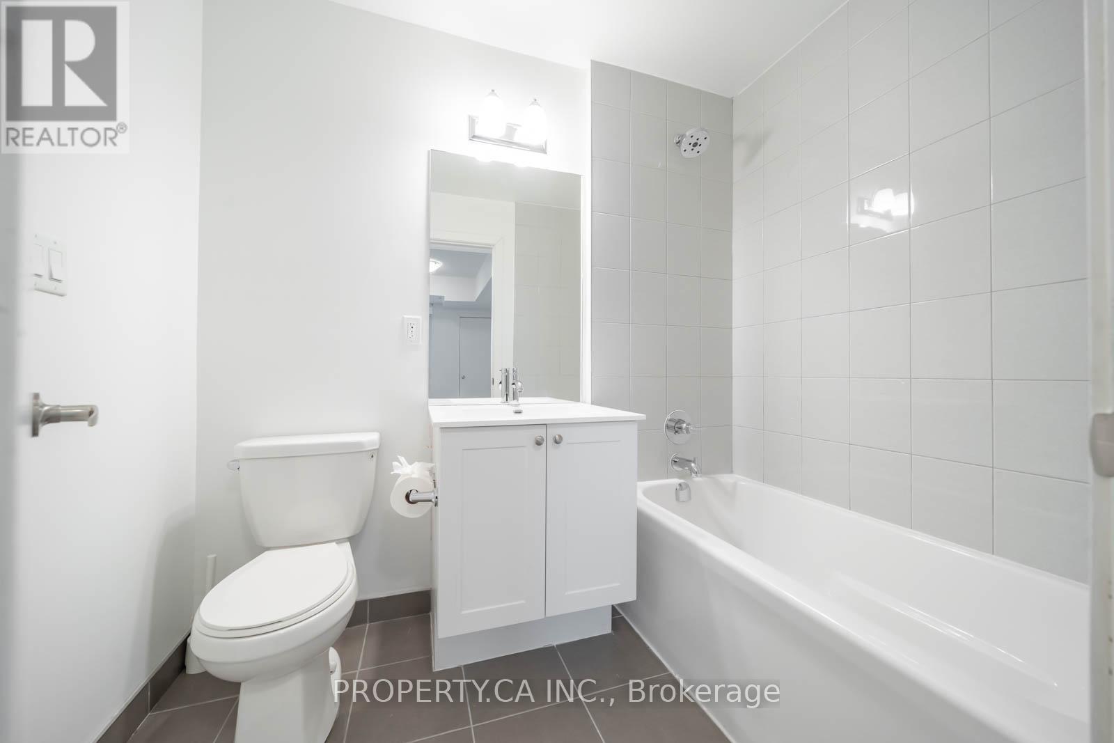 424 - 3560 St Clair Avenue E, Toronto, Ontario  M1K 0A9 - Photo 6 - E12806306