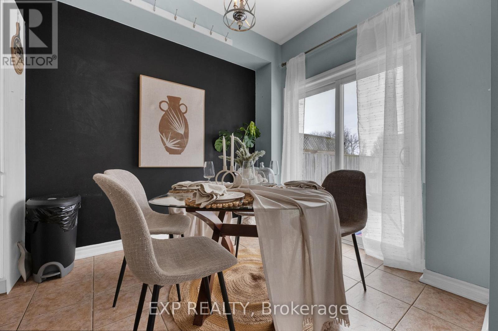 34 Taft Place, Clarington, Ontario  L1C 5M6 - Photo 11 - E12806394