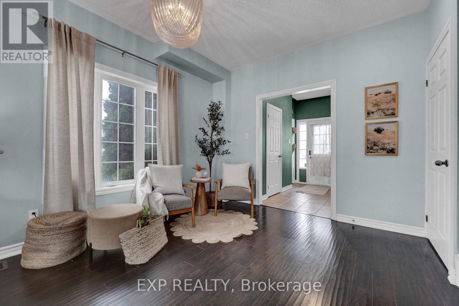 34 Taft Place, Clarington, Ontario  L1C 5M6 - Photo 5 - E12806394