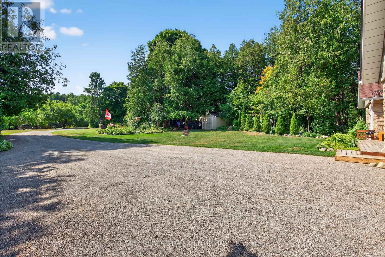 16 Cedar Lane, Mono, Ontario  L9W 6C8 - Photo 15 - X12545316