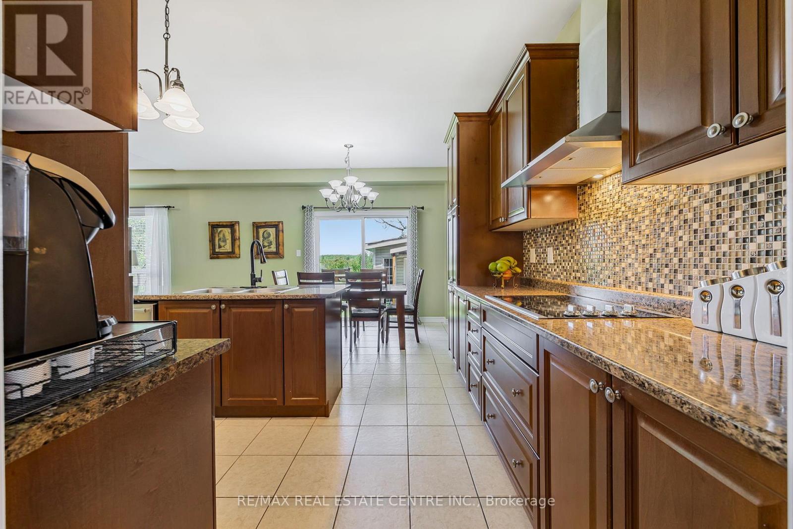 904 O'reilly Crescent, Shelburne, Ontario  L9V 2S7 - Photo 10 - X12693634