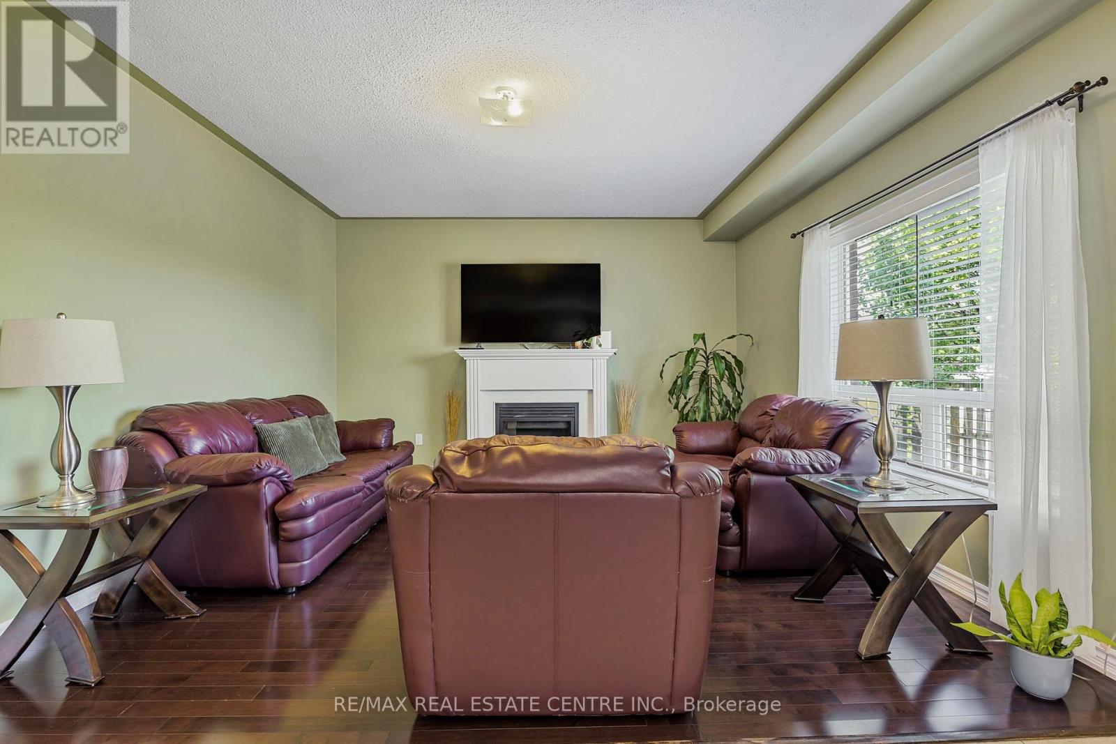 904 O'reilly Crescent, Shelburne, Ontario  L9V 2S7 - Photo 12 - X12693634