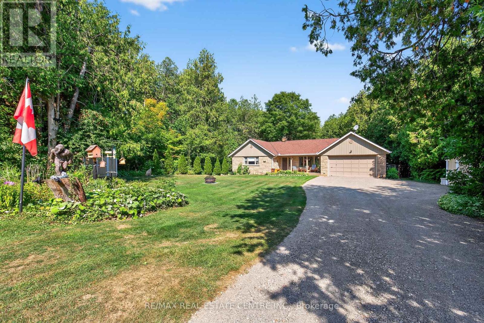 16 Cedar Lane, Mono, Ontario  L9W 6C8 - Photo 3 - X12545316