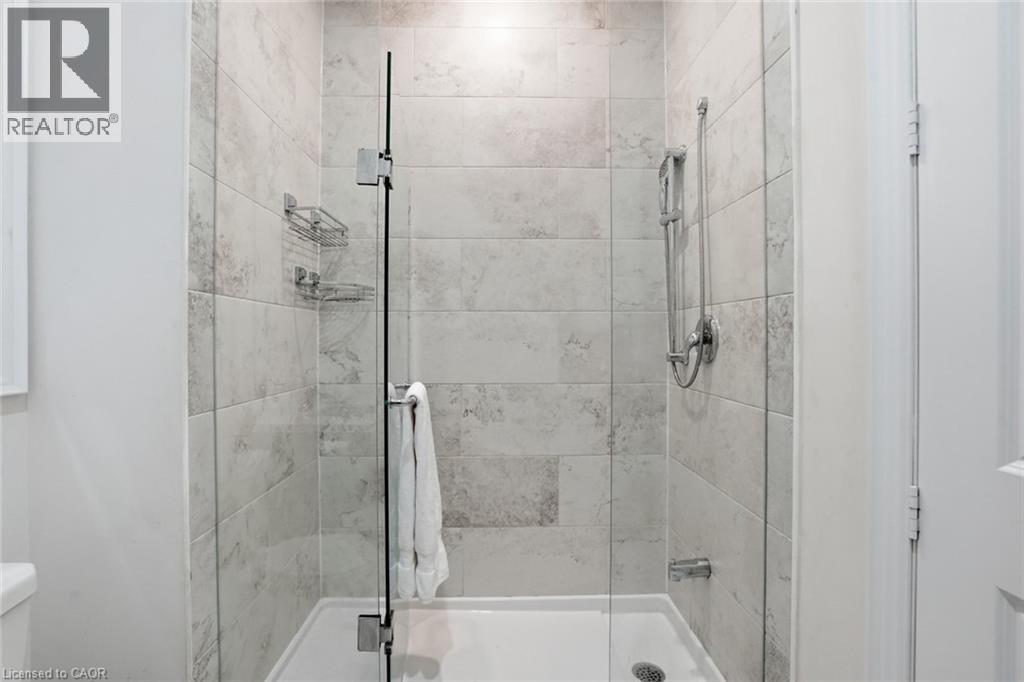 195 Granite Ridge Trail, Waterdown, Ontario  L8B 1Z1 - Photo 22 - 40806567