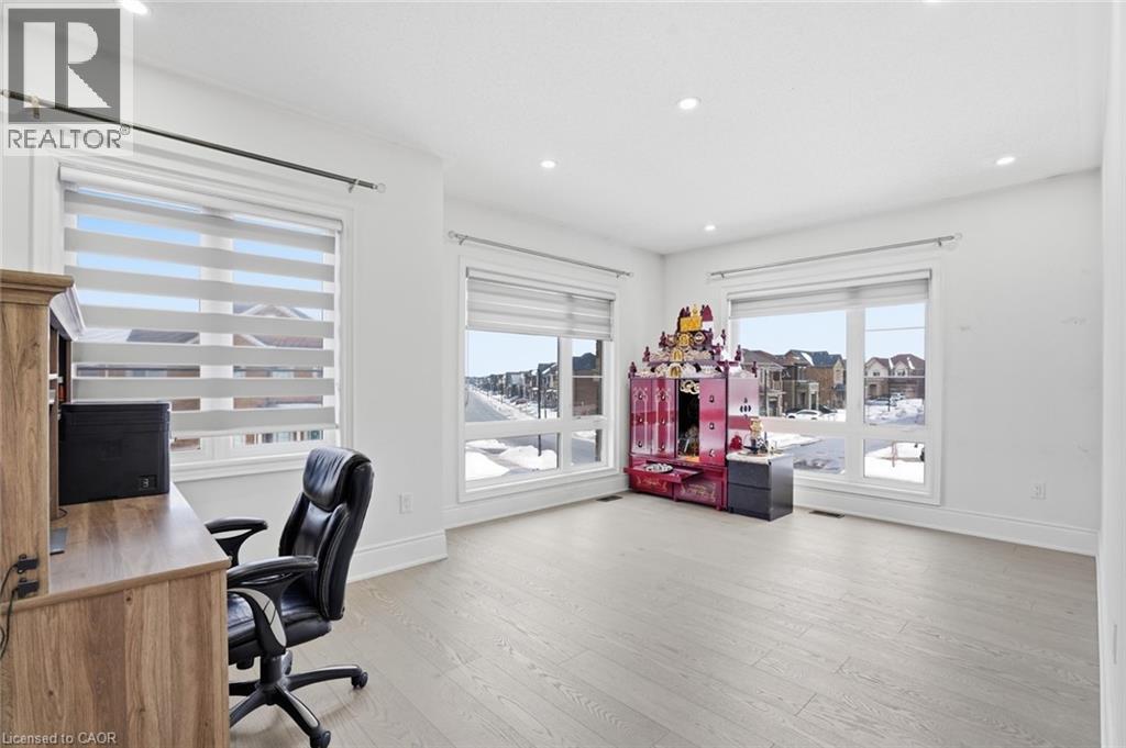 195 Granite Ridge Trail, Waterdown, Ontario  L8B 1Z1 - Photo 38 - 40806567